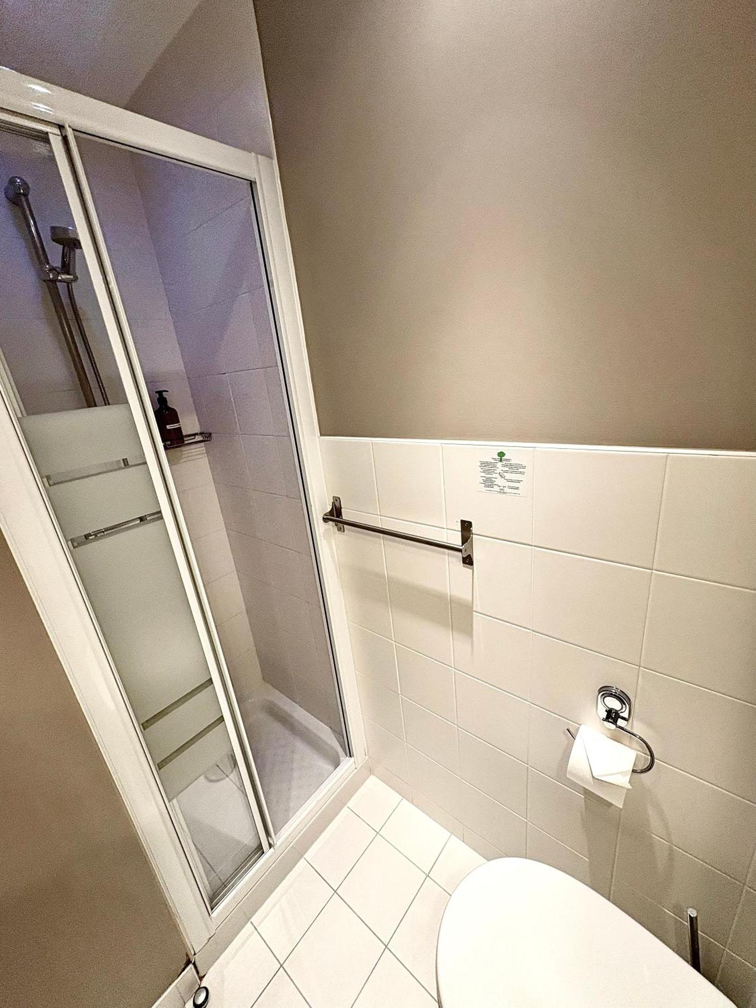 Hotel Moderna Cherbourg-en-Cotentin Εξωτερικό φωτογραφία